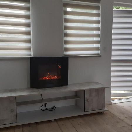 Drewniana Chatka. Villa Czaplinek Bagian luar foto